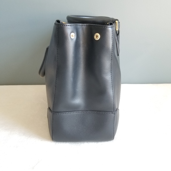 🌻SOLD🌻 Tory Burch Robinson Double Zip Handbag - Picture 8 of 16